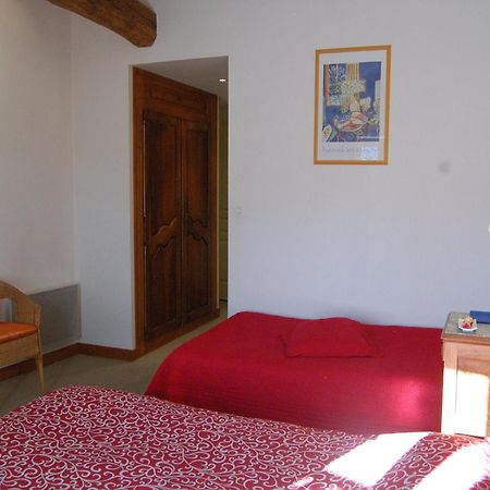 Hotel Du Donjon Aulnay  Rom bilde