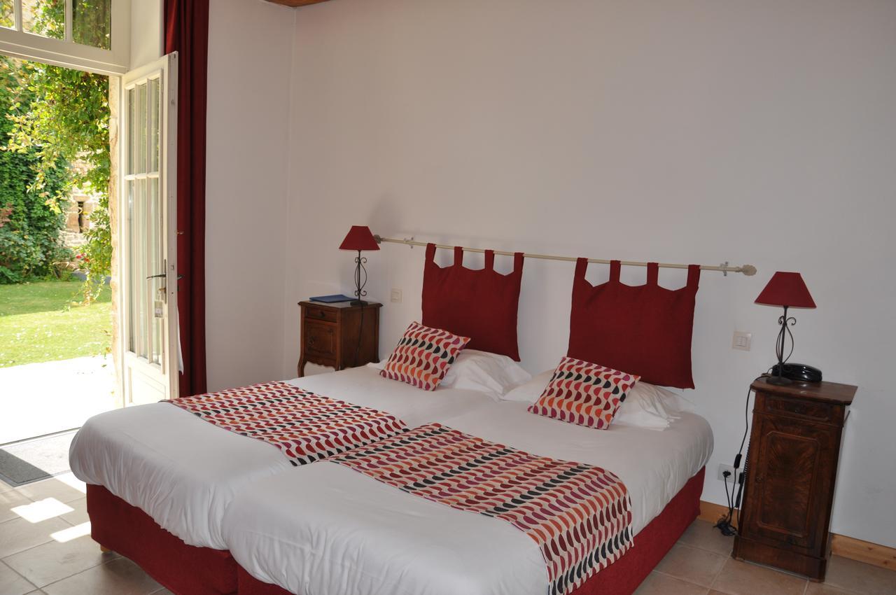 Hotel Du Donjon Aulnay  Eksteriør bilde